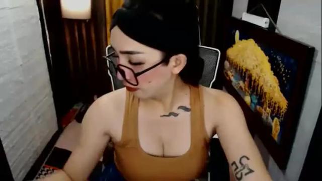 Image 8 of yassiered Stream on Chaturbate on 23 days ago