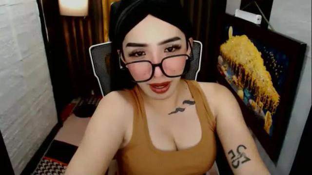 Image 12 of yassiered Stream on Chaturbate on 22 days ago