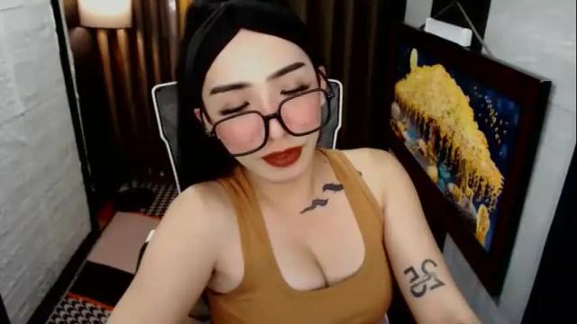 Image 8 of yassiered Stream on Chaturbate on 16 days ago