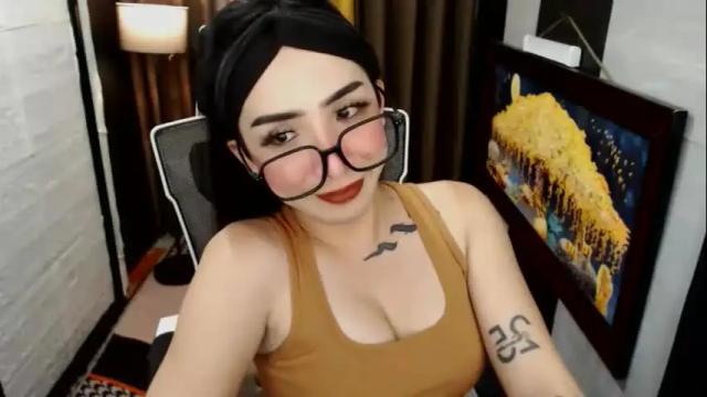 Image 10 of yassiered Stream on Chaturbate on 14 days ago