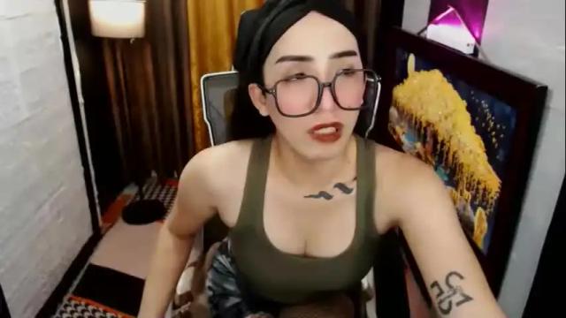 Image 4 of yassiered Stream on Chaturbate on 13 days ago