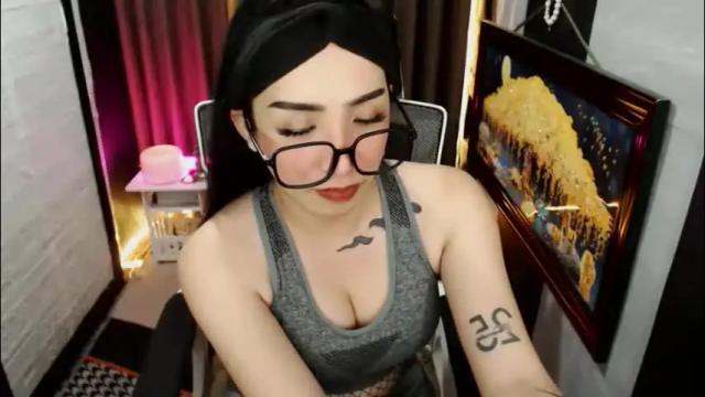 Image 6 of yassiered Stream on Chaturbate on 1 month ago