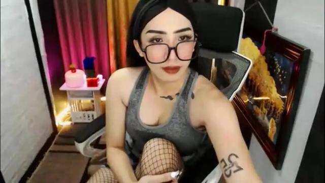 Image 4 of yassiered Stream on Chaturbate on 1 month ago