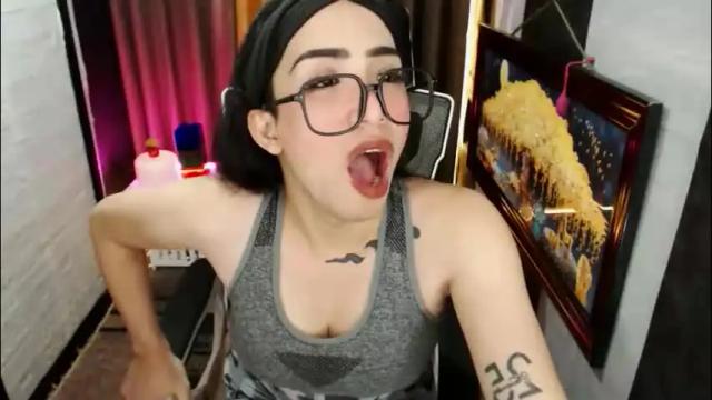 Image 8 of yassiered Stream on Chaturbate on 29 days ago