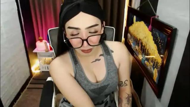 Image 10 of yassiered Stream on Chaturbate on 27 days ago