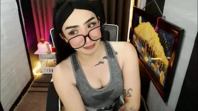 Image 2 of yassiered Stream on Chaturbate on 27 days ago