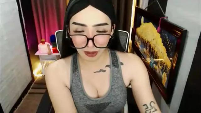 Image 8 of yassiered Stream on Chaturbate on 27 days ago