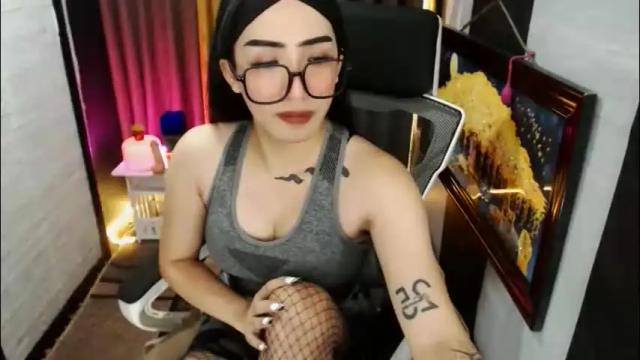 Image 2 of yassiered Stream on Chaturbate on 24 days ago