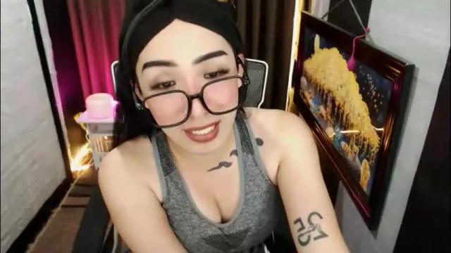 Image 3 of yassiered Stream on Chaturbate on 21 hours ago