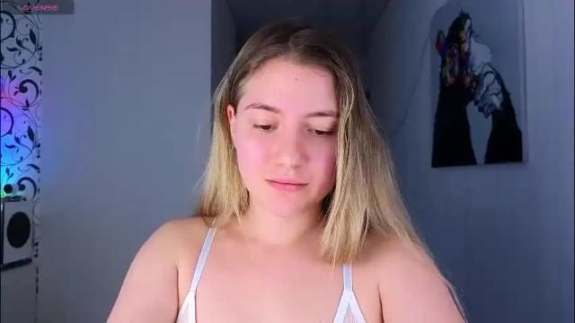 Image 2 of yasyaaa Stream on Chaturbate on 2 months ago