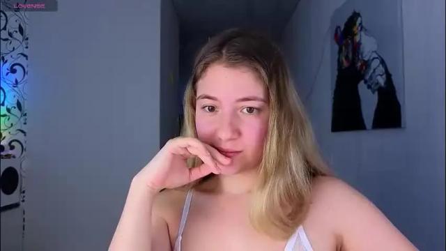 Image 8 of yasyaaa Stream on Chaturbate on 2 months ago