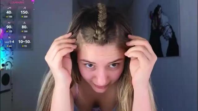 Image 12 of yasyaaa Stream on Chaturbate on 2 months ago