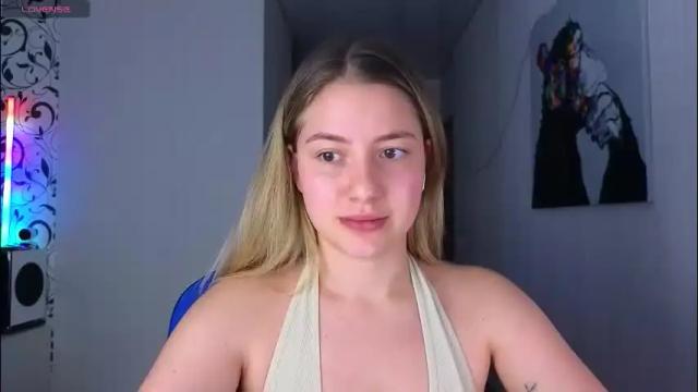 Image 4 of yasyaaa Stream on Chaturbate on 1 month ago