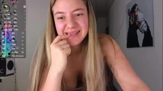 Image 4 of yasyaaa Stream on Chaturbate on 1 month ago