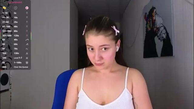 Image 6 of yasyaaa Stream on Chaturbate on 23 days ago