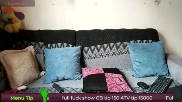 Image 2 of yazflor Stream on Chaturbate on 1 month ago