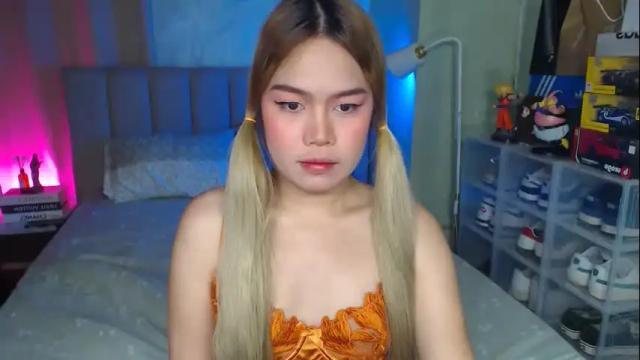 Image 6 of yazmin_shines Stream on Chaturbate on 13 days ago