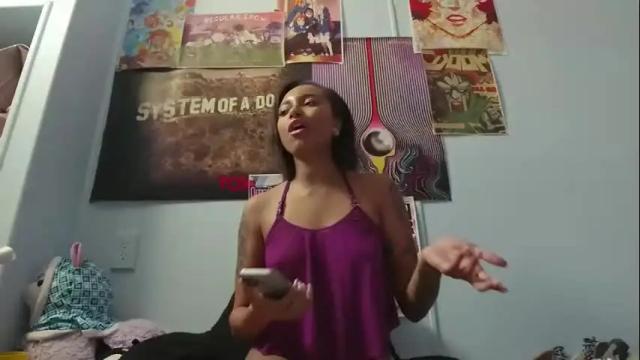 Image 12 of yazminroyal Stream on Chaturbate on 4 months ago