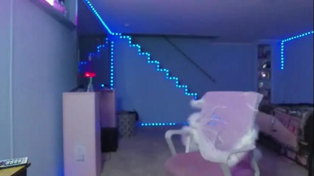 Image 11 of yazminroyal Stream on Chaturbate on 3 months ago