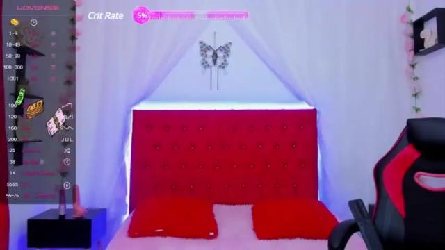 Image 2 of yeily_sc Stream on Chaturbate on 17 months ago