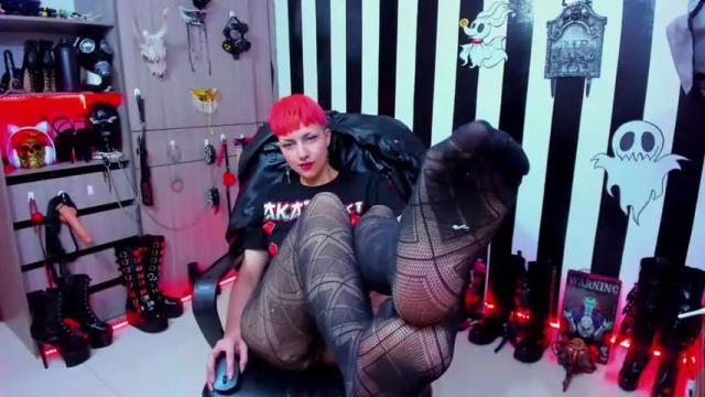 Image 10 of yelena_bondaje Stream on Chaturbate on 17 months ago