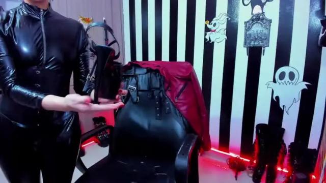 Image 3 of yelena_bondaje Stream on Chaturbate on 15 months ago