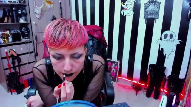Image 6 of yelena_bondaje Stream on Chaturbate on 15 months ago