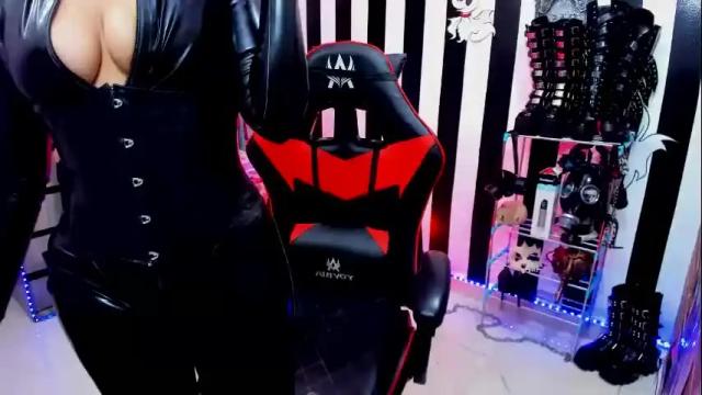Image 4 of yelena_bondaje Stream on Chaturbate on 2 months ago