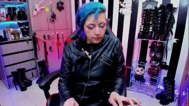 Image 2 of yelena_bondaje Stream on Chaturbate on 1 month ago