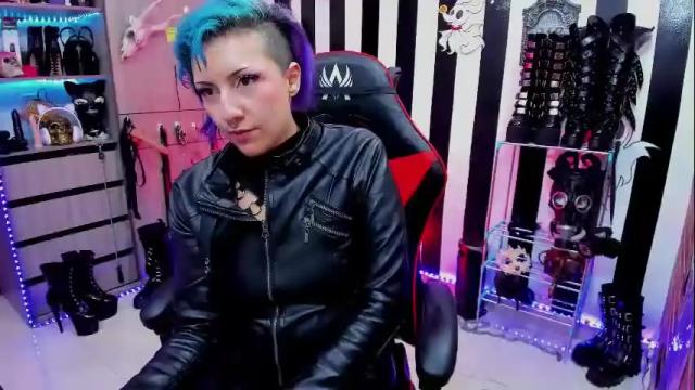 Image 3 of yelena_bondaje Stream on Chaturbate on 1 month ago