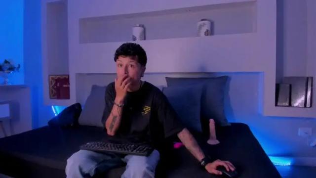 Thumbnail 2, yelianparisi's Stream at Chaturbate, 18 months ago