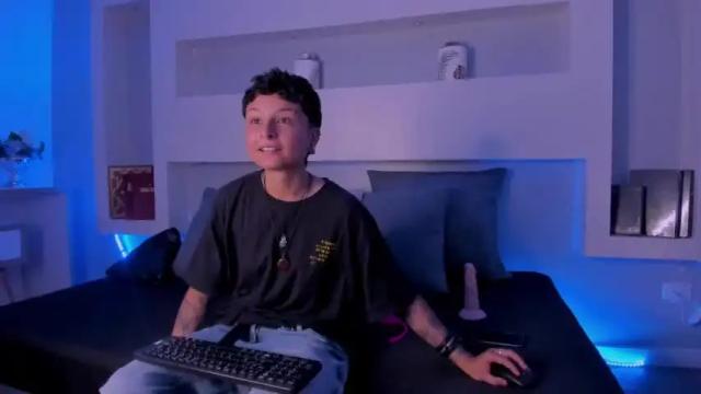Thumbnail 3, yelianparisi's Stream at Chaturbate, 18 months ago