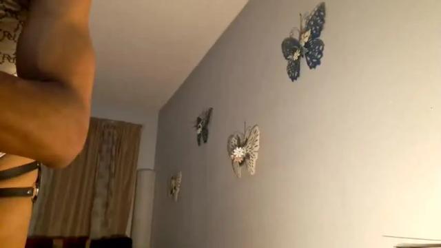 Image 6 of yelladaniella Stream on Chaturbate on 14 months ago