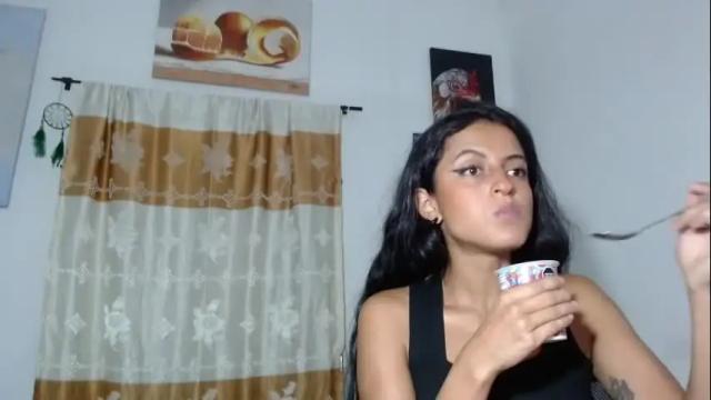 Image 11 of yemaya_28 Stream on Chaturbate on 3 months ago