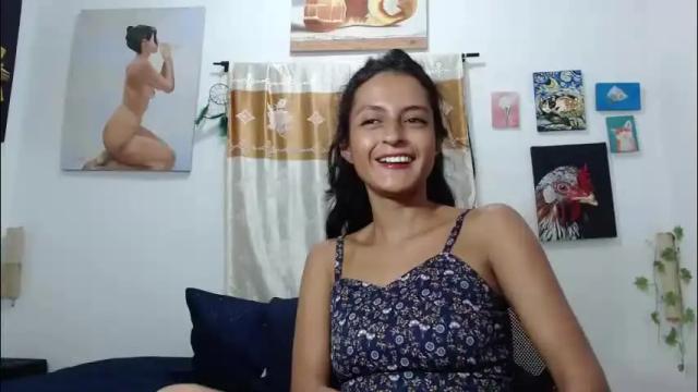 Image 3 of yemaya_28 Stream on Chaturbate on 3 months ago