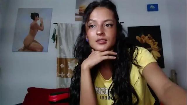 Image 12 of yemaya_28 Stream on Chaturbate on 1 month ago