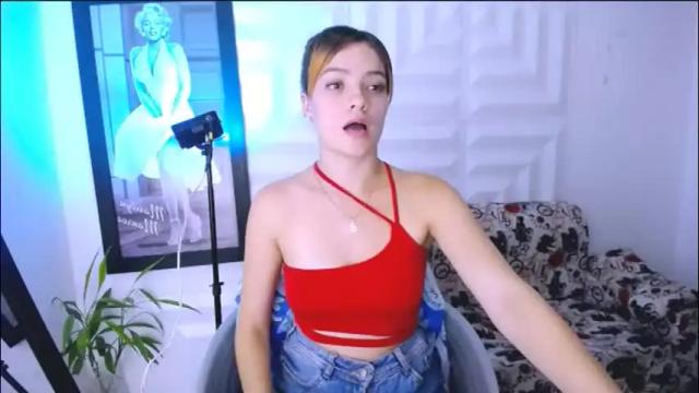 Image 2 of yemfairymcry Stream on Chaturbate on 1 month ago