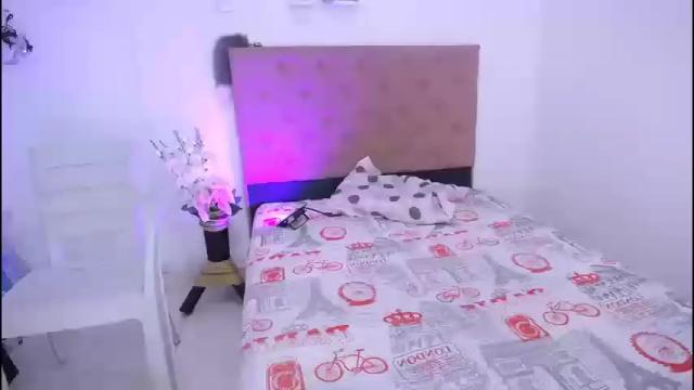 Image 3 of yemfairymcry Stream on Chaturbate on 1 month ago