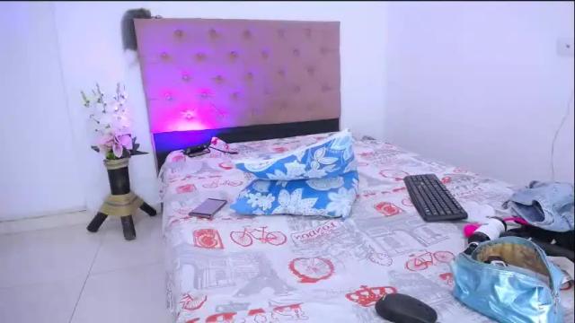 Image 8 of yemfairymcry Stream on Chaturbate on 1 month ago