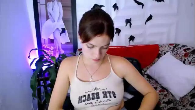 Image 10 of yemfairymcry Stream on Chaturbate on 2 days ago