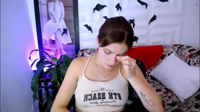 Image 11 of yemfairymcry Stream on Chaturbate on 2 days ago