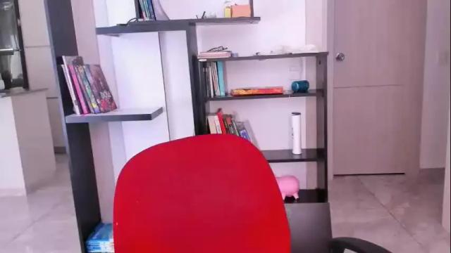 Image 12 of yenlo01 Stream on Chaturbate on 3 days ago