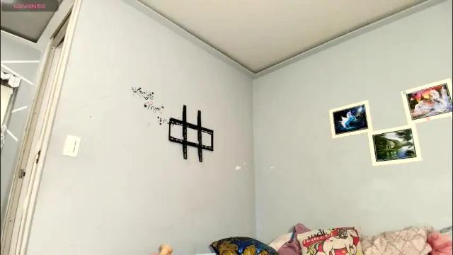 Image 2 of yes_mia_yes Stream on Chaturbate on 1 month ago