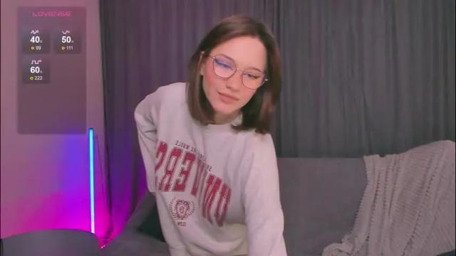 Image 3 of yes_ready Stream on Chaturbate on 3 months ago