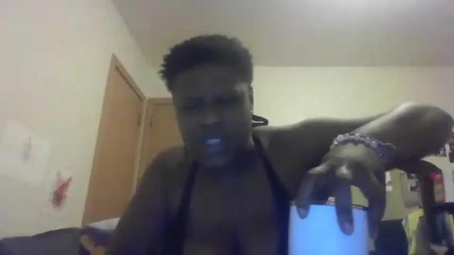 Image 11 of yeslawdd Stream on Chaturbate on 19 months ago