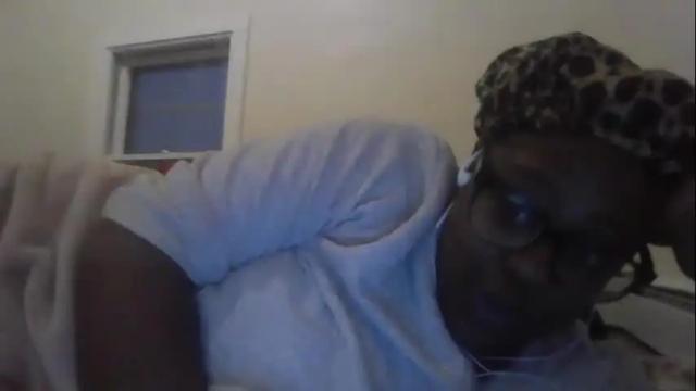 Image 12 of yeslawdd Stream on Chaturbate on 19 months ago