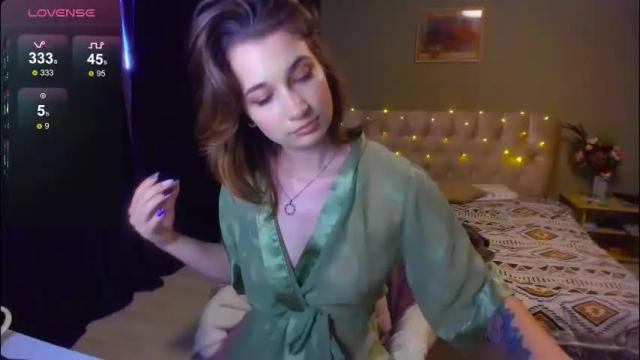 Image 7 of yesofie Stream on Chaturbate on 2 months ago