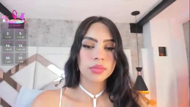 Image 2 of yessica_monteiro Stream on Chaturbate on 1 month ago