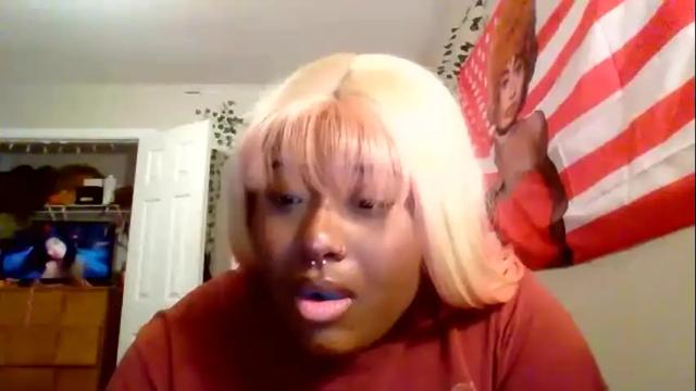 Image 6 of yeukio Stream on Chaturbate on 19 months ago