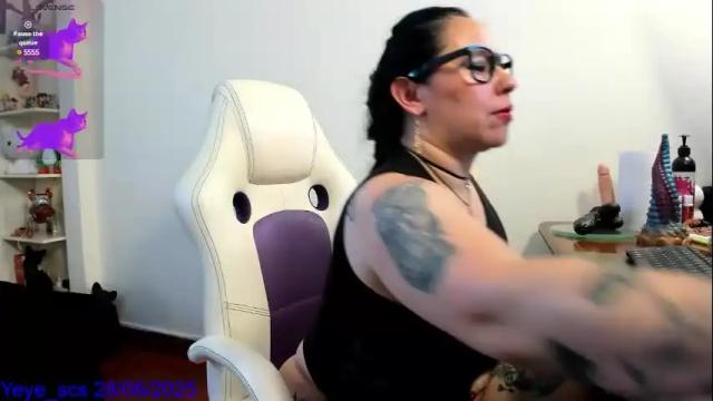 Image 6 of yeye_scs Stream on Chaturbate on 28 days ago